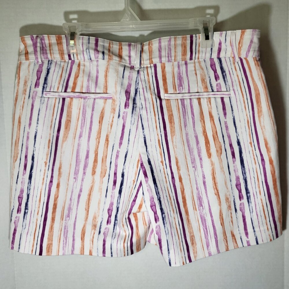 Isaac Mizrahi Stretch Tailored Shorts Size 16 Watercolor Stripes - Picture 5 of 10